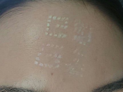 プリズム・リーブル/GIVENCHY/ルースパウダーを使ったクチコミ(5枚目)