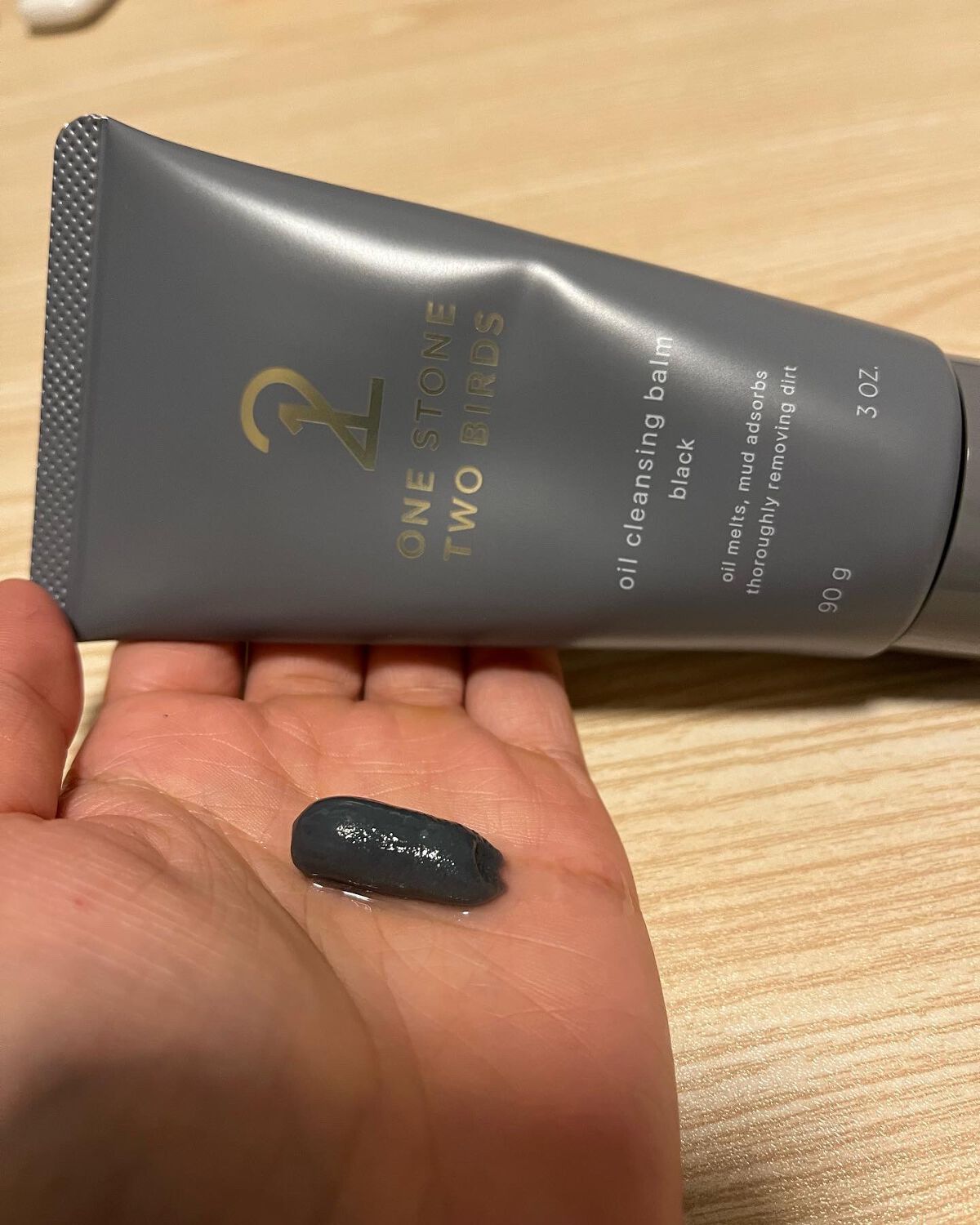 オイルクレンジングバーム ブラック/ONE STONE TWO BIRDS/クレンジングバームを使ったクチコミ（2枚目）