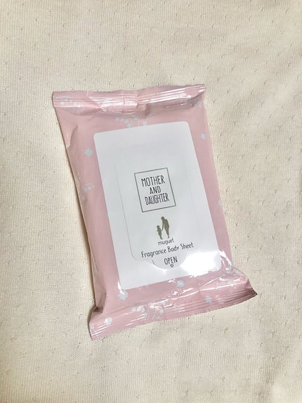Mother&Daughter フレグランスボディシート ミュゲのクチコミ「#コスメ購入品
❤︎マザー&ドーター
フレグランスボディシート
ミュゲ
暑い季節は
必ず.....」(1枚目)