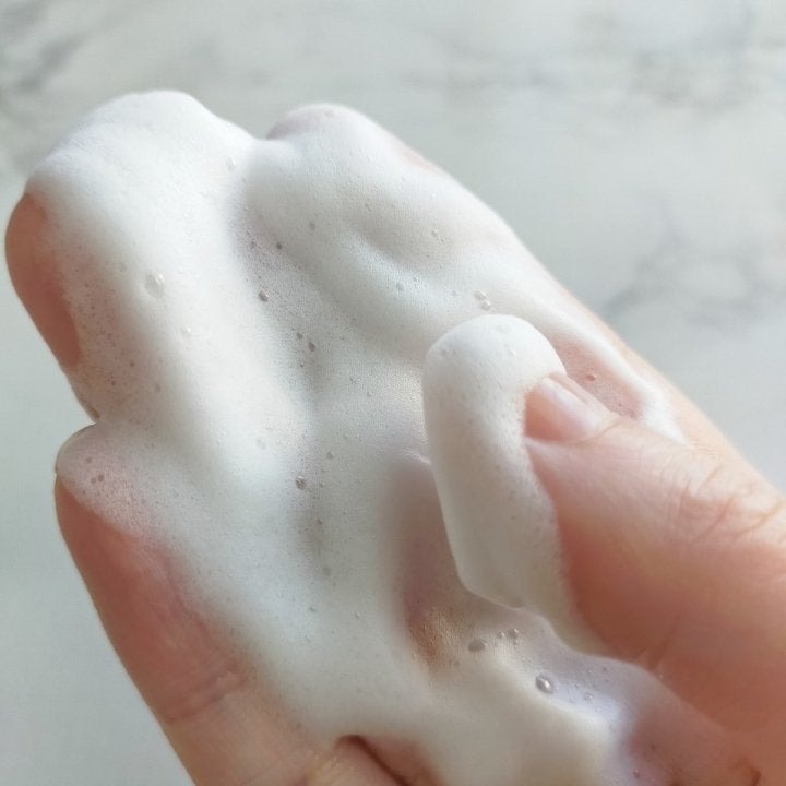 炭酸モイストスパシャンプー/HERBANIENCE/市販シャンプーを使ったクチコミ(3枚目)