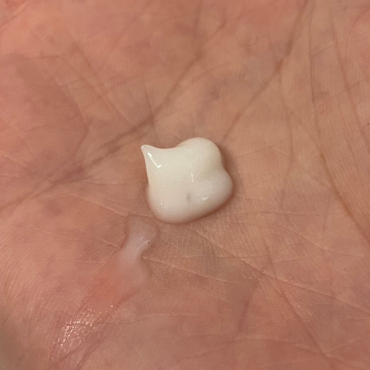 ナイトリペア 2WAY ヘアミルク モイスト/ハニーク/ヘアミルクを使ったクチコミ(4枚目)