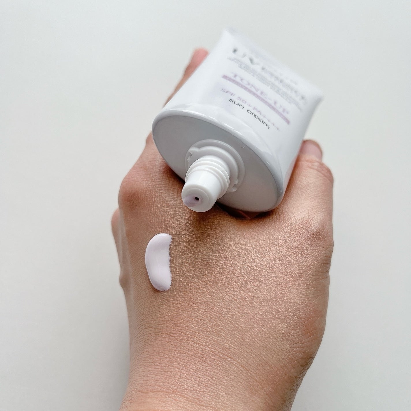 ウォータフルトーンアップサンクリーム/ダルバ/日焼け止めクリームを使ったクチコミ(3枚目)