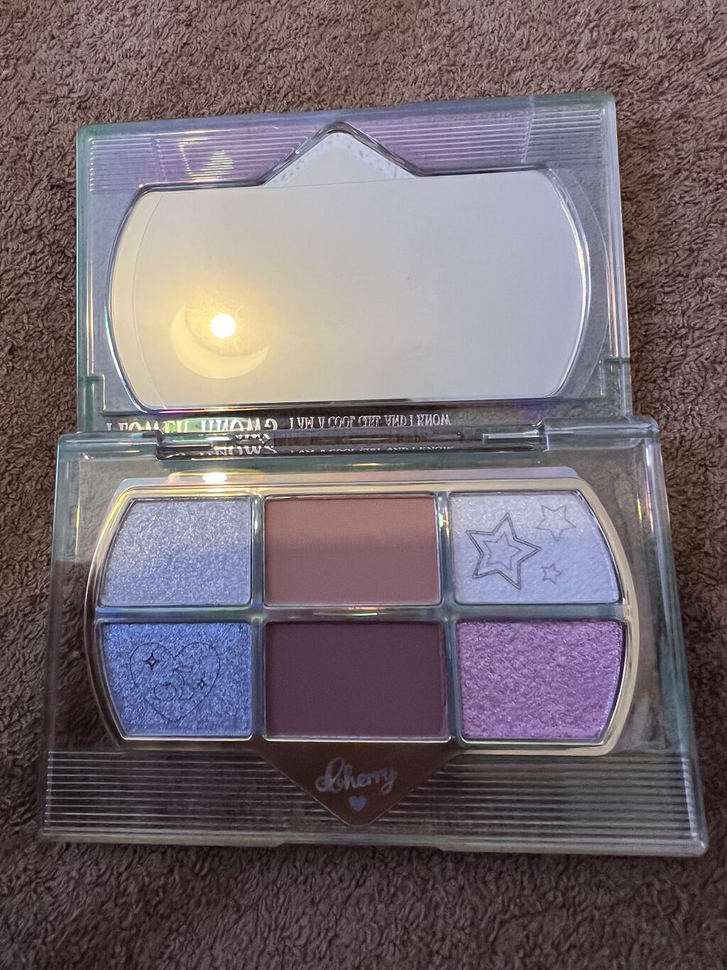 レトロマグネティック アイシャドウパレット/FlowerKnows/アイシャドウパレットを使ったクチコミ（3枚目）