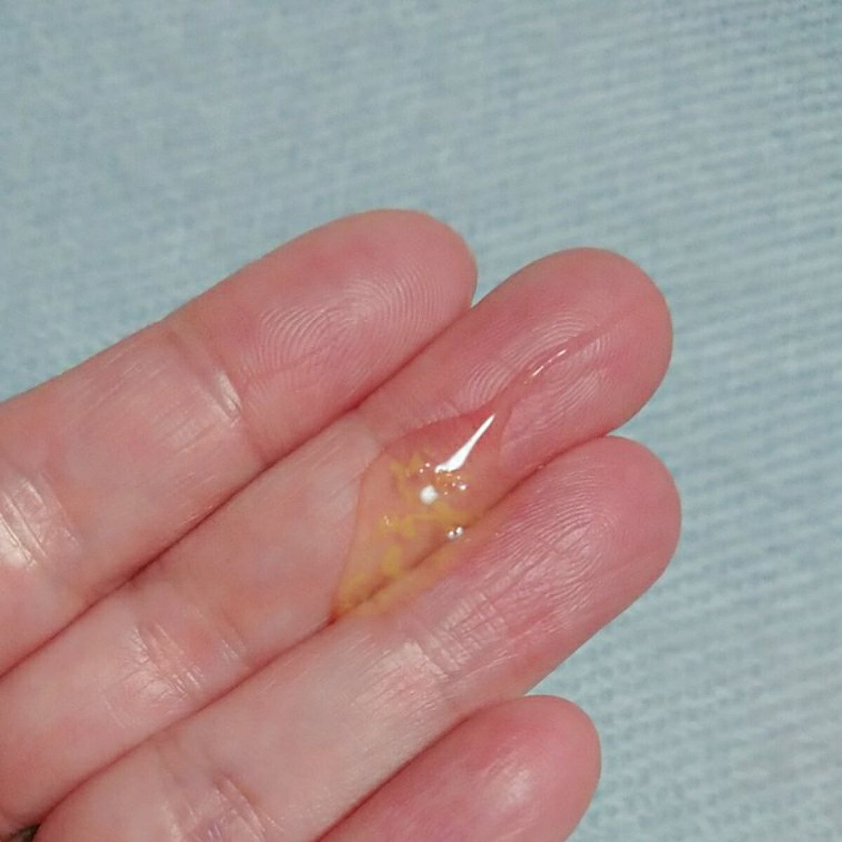 イモーテル オーバーナイトリセットセラム/L'OCCITANE/美容液を使ったクチコミ(4枚目)