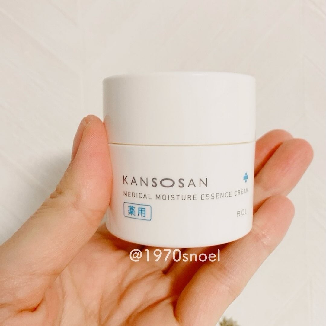 乾燥さん 薬用しっとりクリーム 【医薬部外品】/乾燥さん/フェイスクリームを使ったクチコミ(3枚目)