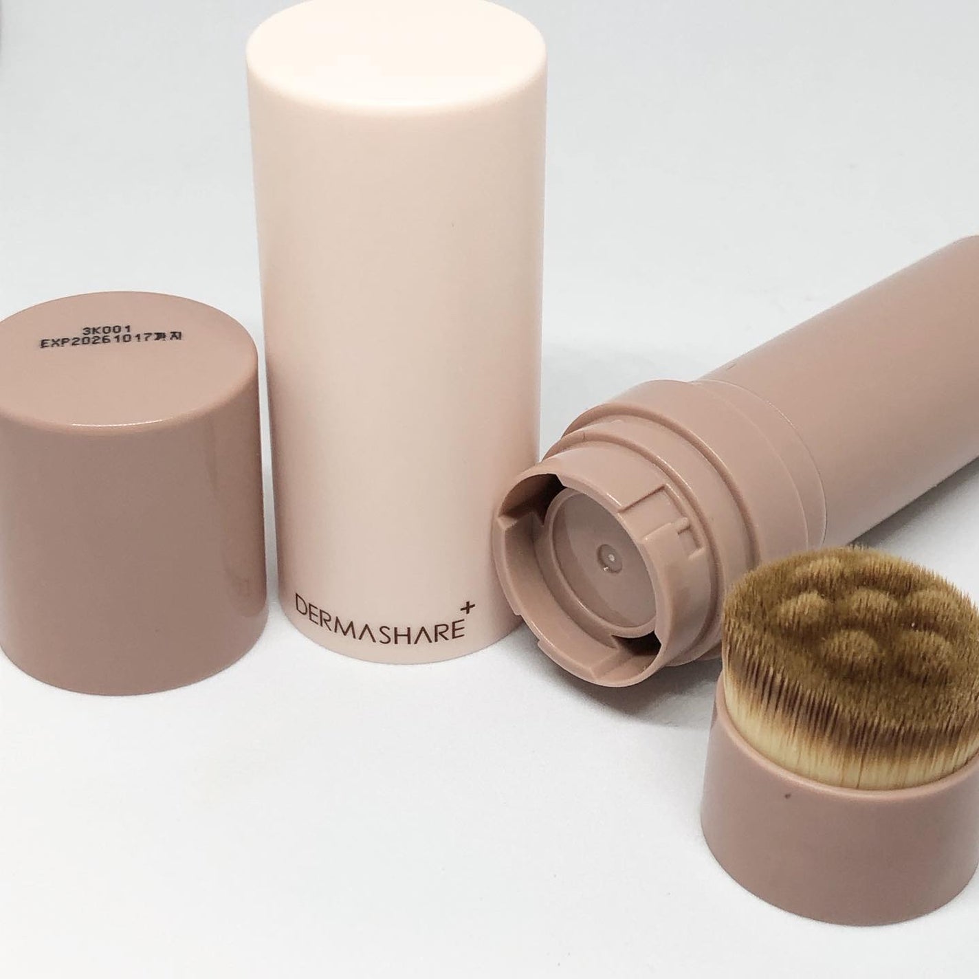 ヴィーガンナチュラルカバースティックファンデーション/DERMASHARE/その他ファンデーションを使ったクチコミ(4枚目)