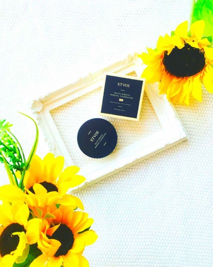 マットスムースミネラルファンデーション/エトヴォス/パウダーファンデーションを使ったクチコミ(1枚目)