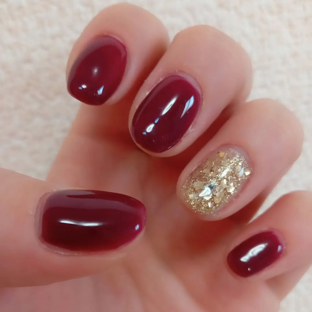 まっつん on LIPS 「🆕ネイル💅お正月と辰年ネイル…って訳でもないけど、なんかゴール..」(2枚目)