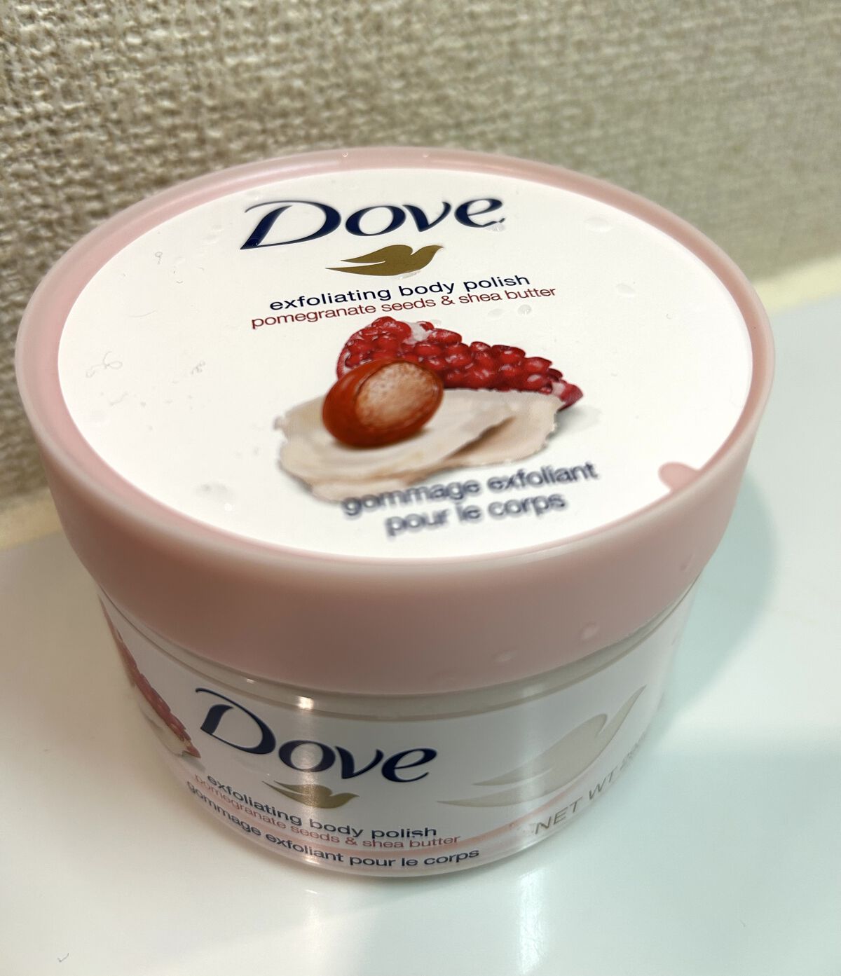 ダヴ ふわとろクリーミースクラブ ザクロ＆シアバター/ダヴ/ボディスクラブを使ったクチコミ（1枚目）