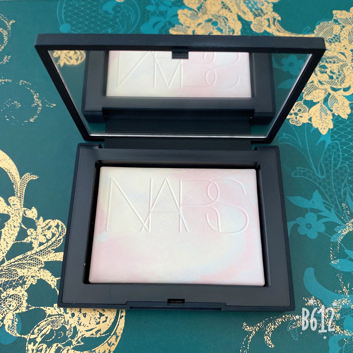 ライトリフレクティング プリズマティックパウダー/NARS/プレストパウダーを使ったクチコミ(1枚目)
