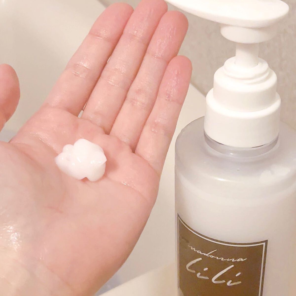 ヘアシャンプー スタンダード／ヘアトリートメント スタンダード  シャンプー/MADONNA LILI/市販シャンプーを使ったクチコミ（3枚目）