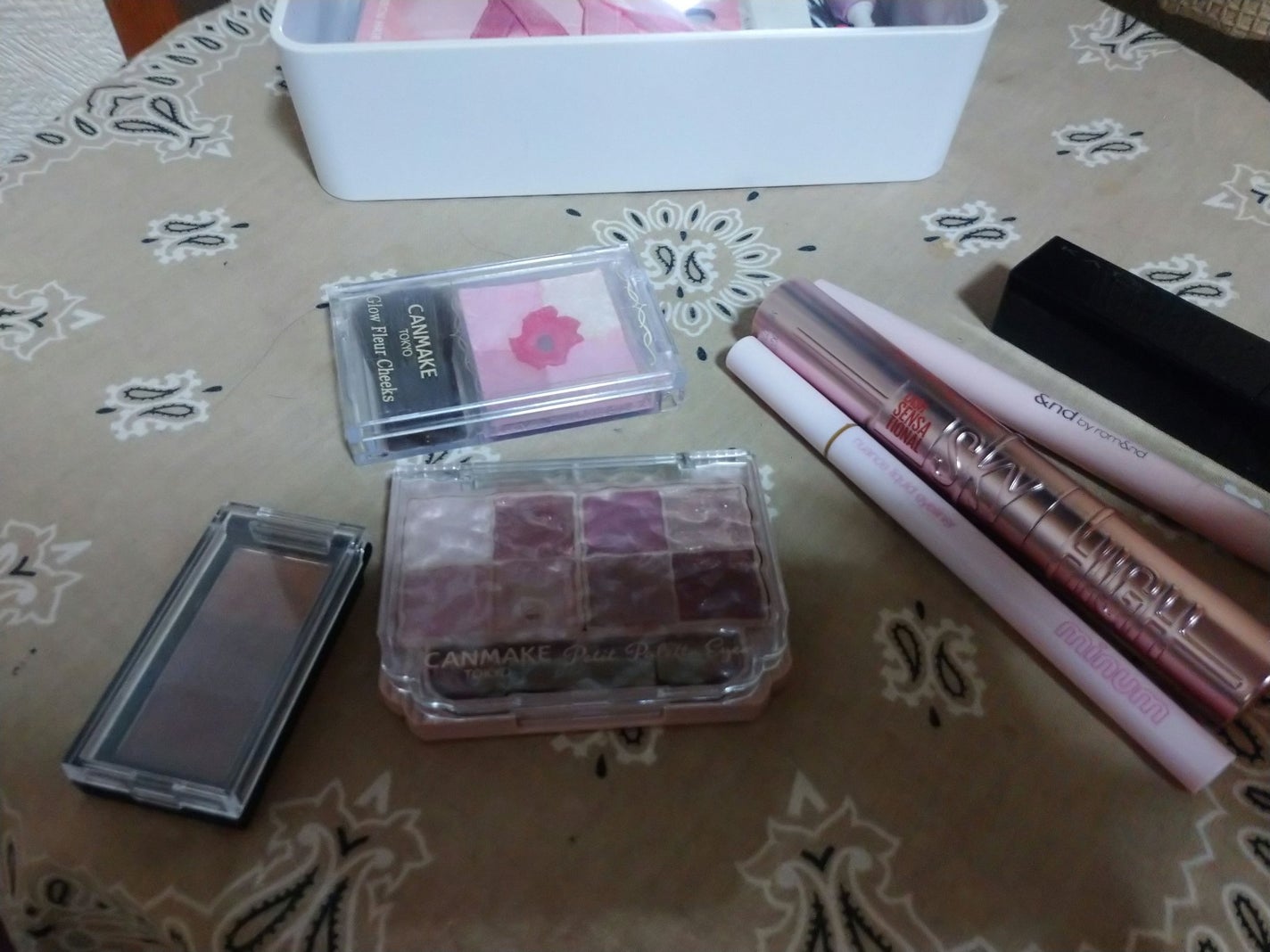 グロウフルールチークス/キャンメイク/パウダーチークを使ったクチコミ(2枚目)