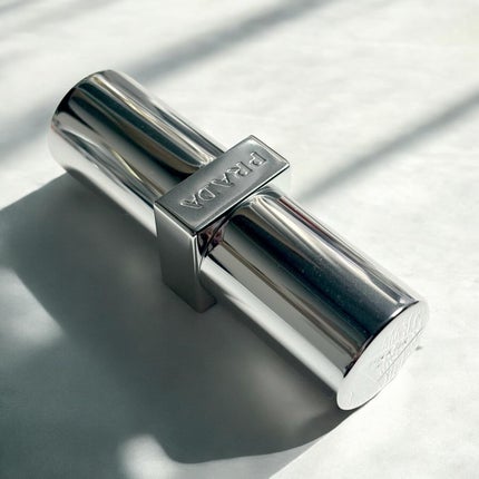 リップ バーム オプティマイジング ケア/PRADA BEAUTY/リップバームを使ったクチコミ(6枚目)