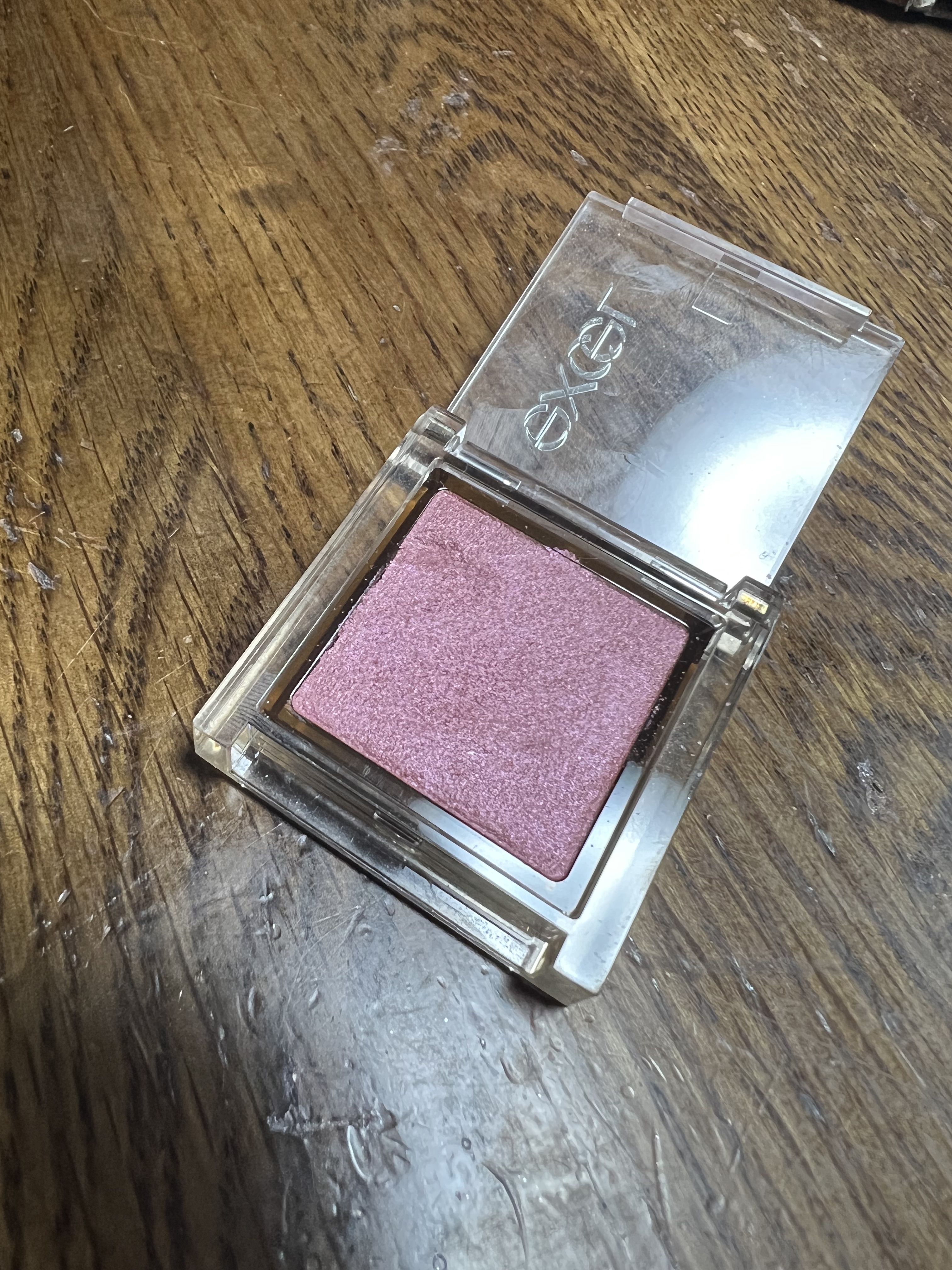 アイプランナー R03 ルバーブジャム/excel/単色アイシャドウを使ったクチコミ（2枚目）