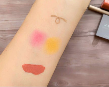 LOVE ME HARDER(リアルマットリクイドリップスティック)/4U2/口紅を使ったクチコミ(4枚目)