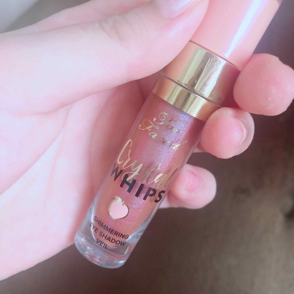 クリスタルホイップス ロングウェアリング シマ—リング アイシャドウ/Too Faced/リキッドアイシャドウを使ったクチコミ（3枚目）