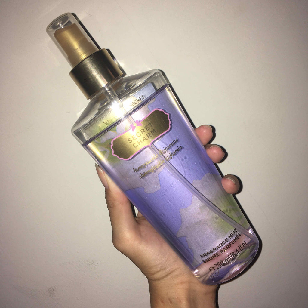 ヴィクトリアシークレット　ボディミスト　シークレットチャーム　32 33 ヴィクトリアシークレットボディミストシークレットチャーム32 33
