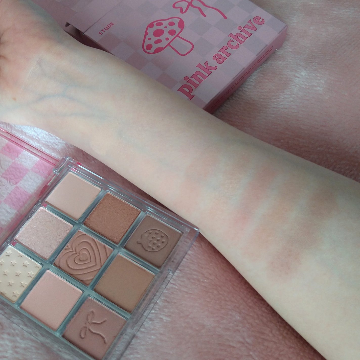 プレイカラーアイズ マイフェイブアーカイブ/ETUDE/アイシャドウパレットを使ったクチコミ(2枚目)