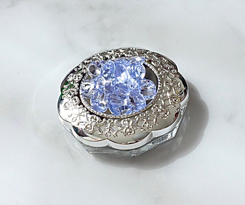 ジルスチュアート クリスタルブルーム ペタルクチュールアイズ デュオ/JILL STUART/アイシャドウパレットを使ったクチコミ(2枚目)