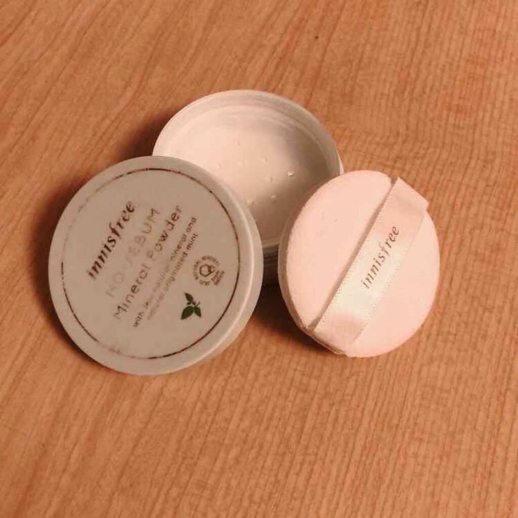 ノーセバム ミネラルパウダー/innisfree/ルースパウダーを使ったクチコミ(2枚目)