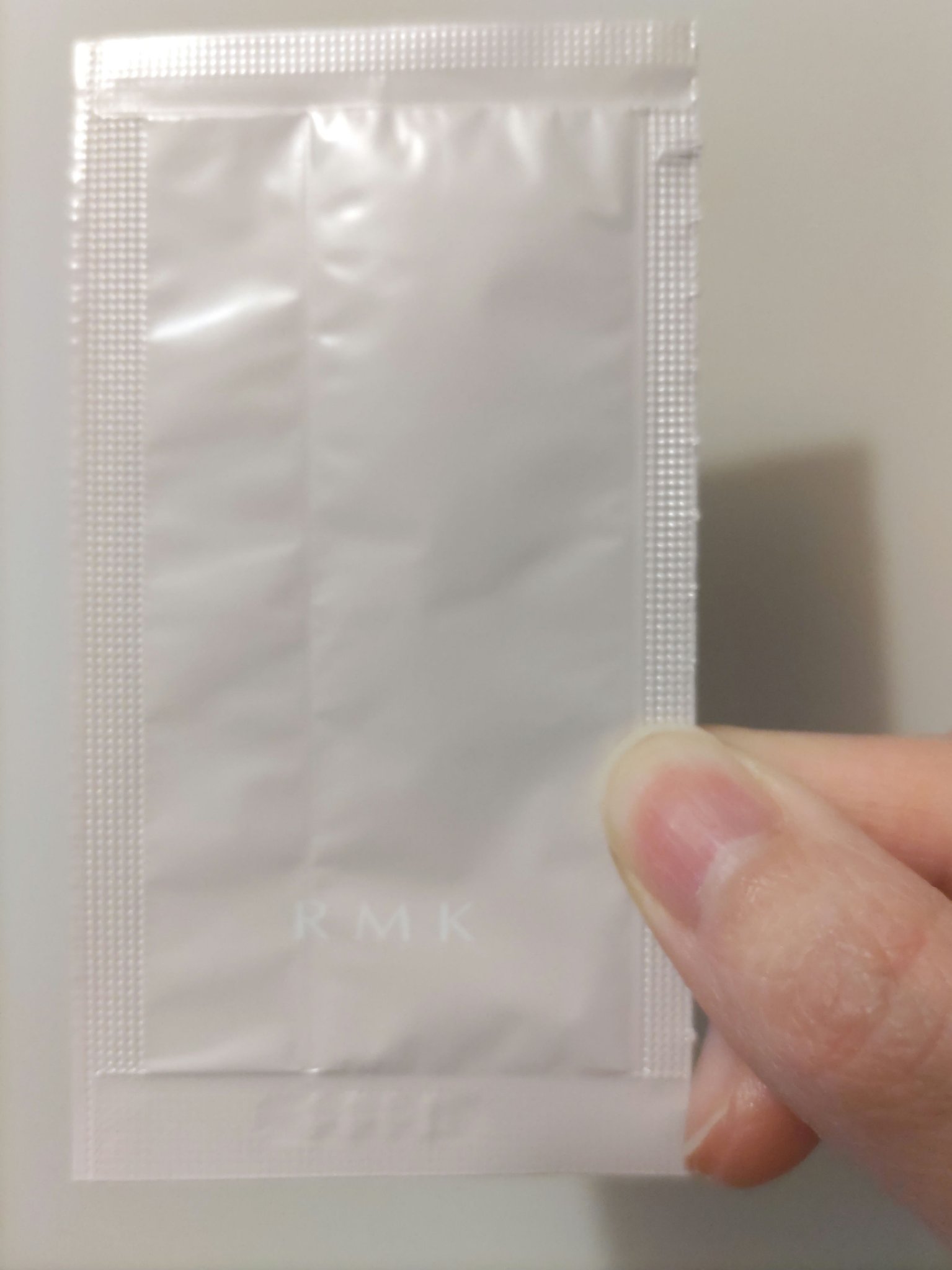 RMK クリームファンデーション アクアティックグロウ 102/RMK/クリーム・エマルジョンファンデーションを使ったクチコミ（1枚目）