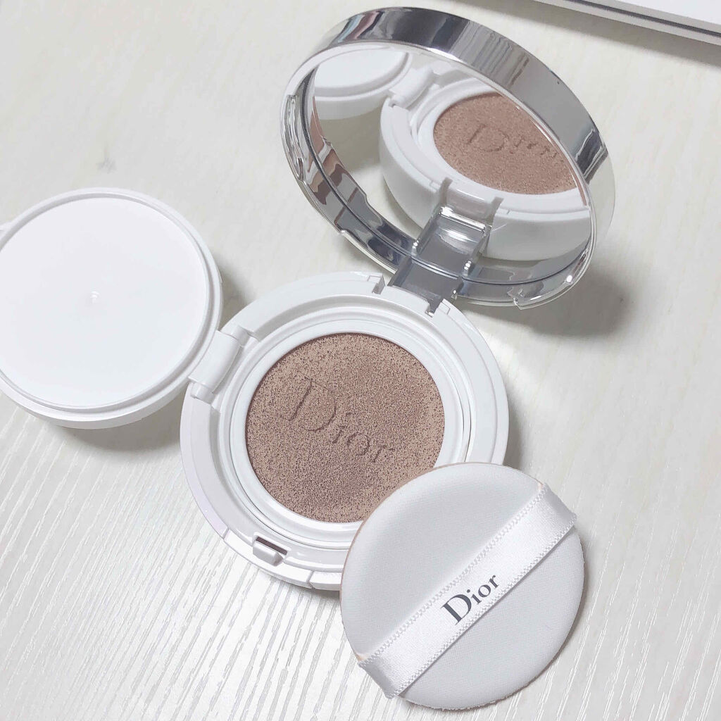 ディオール  スノー パーフェクト ライト クッション SPF 50-PA+++/Dior/クッションファンデーションを使ったクチコミ（2枚目）