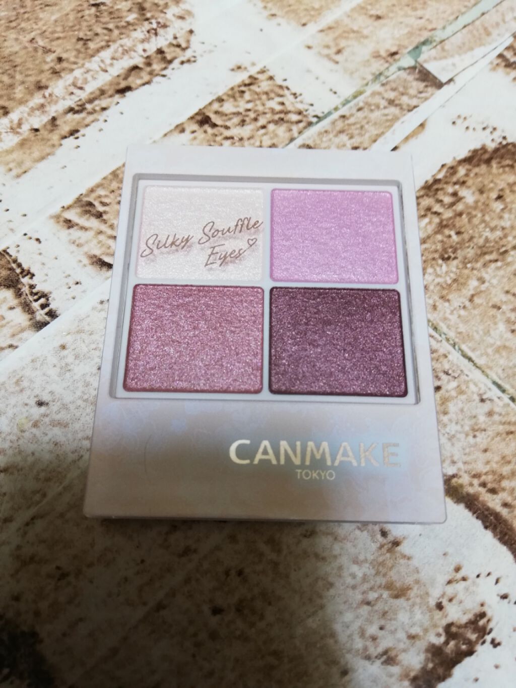 シルキースフレアイズ/キャンメイク/アイシャドウパレットを使ったクチコミ（1枚目）