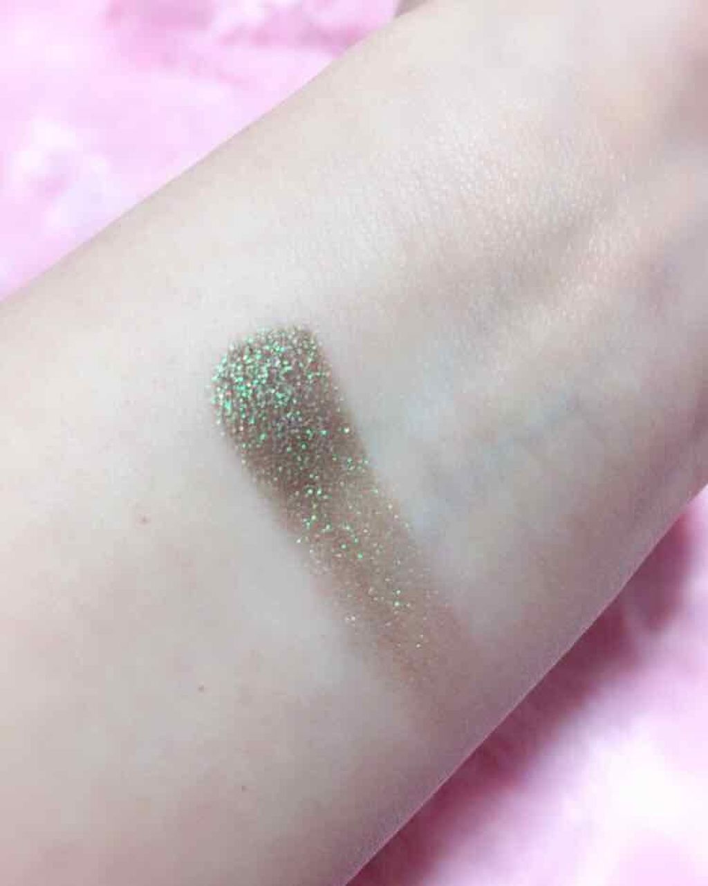 デュアルインテンシティーアイシャドー/NARS/単色アイシャドウを使ったクチコミ（2枚目）