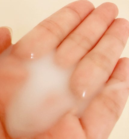 デオドラントボディミルク フローラルブーケ/エージーデオ24/ボディミルクを使ったクチコミ(2枚目)