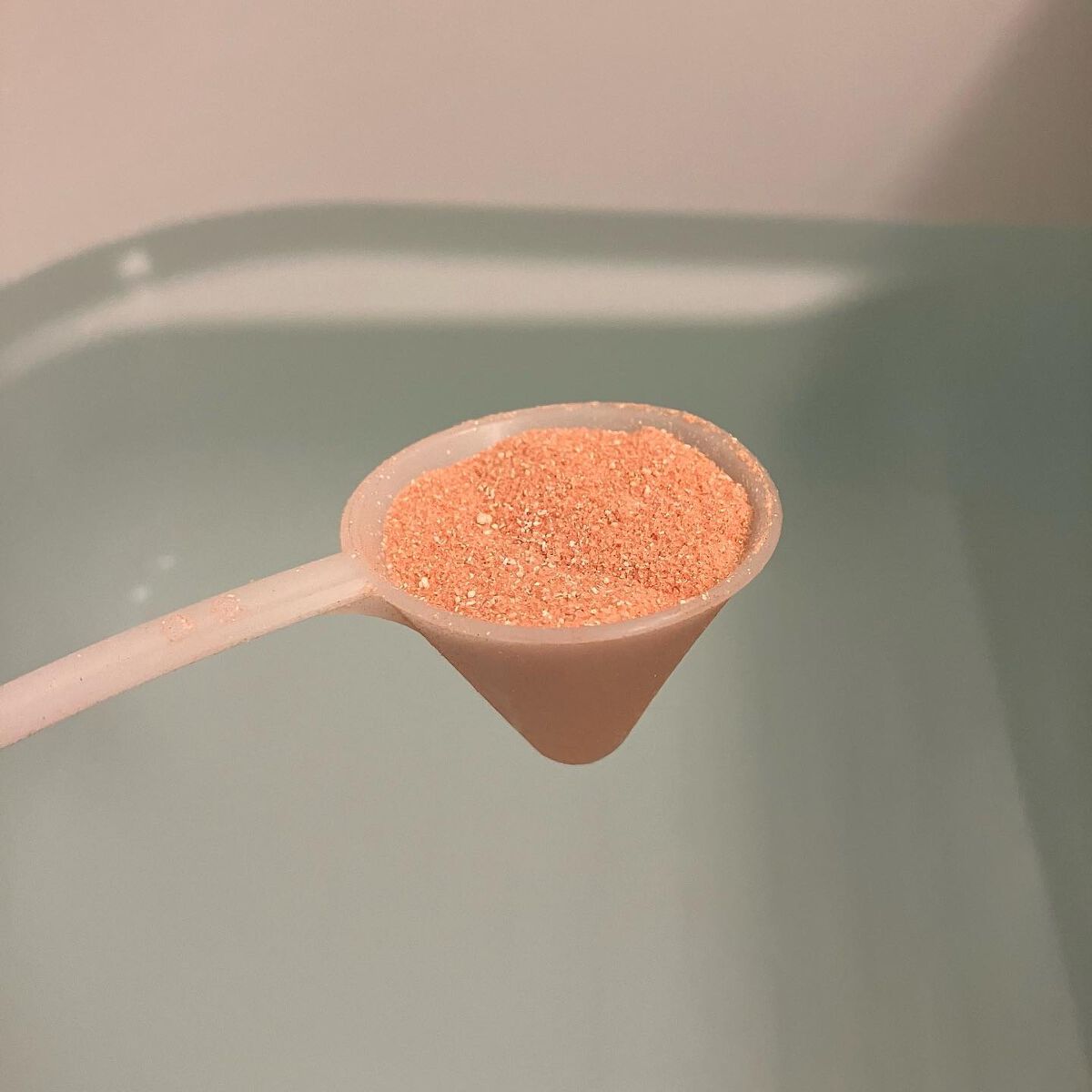 ビタミンＣ誘導体配合入浴料/amproom/保湿系入浴剤を使ったクチコミ（2枚目）