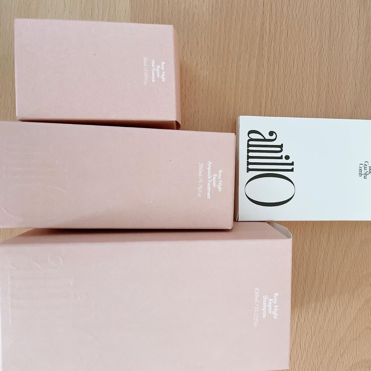 ロージーナイトヘアエッセンス/ANILLO/ヘアオイルを使ったクチコミ(3枚目)