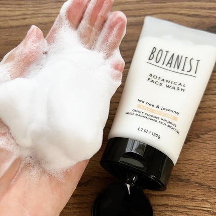 ボタニカルフェイスウォッシュ デューイーモイスチャー/BOTANIST/洗顔フォームを使ったクチコミ(2枚目)
