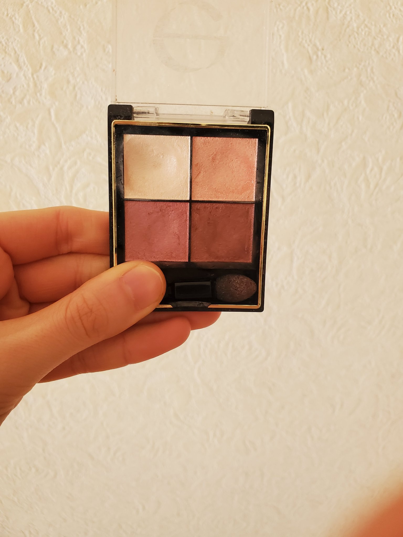 リアルクローズシャドウ/excel/アイシャドウパレットを使ったクチコミ（2枚目）