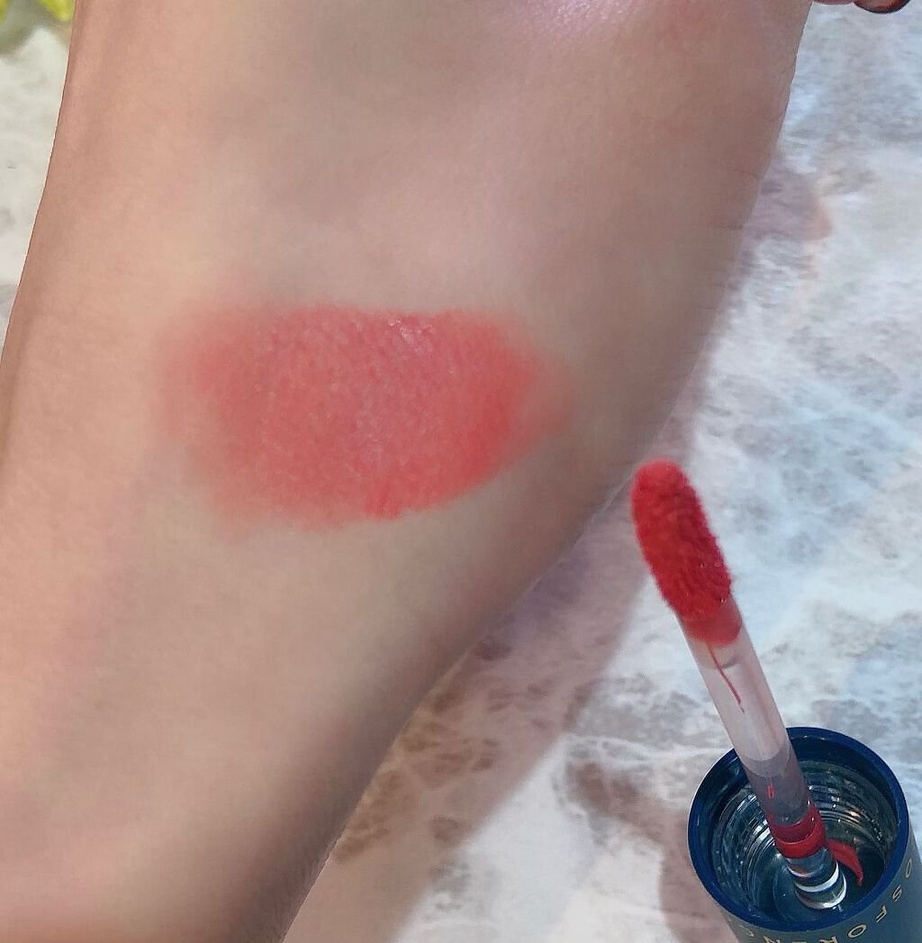 タトゥーベルベットティント/フォレンコス/リップティントを使ったクチコミ（3枚目）