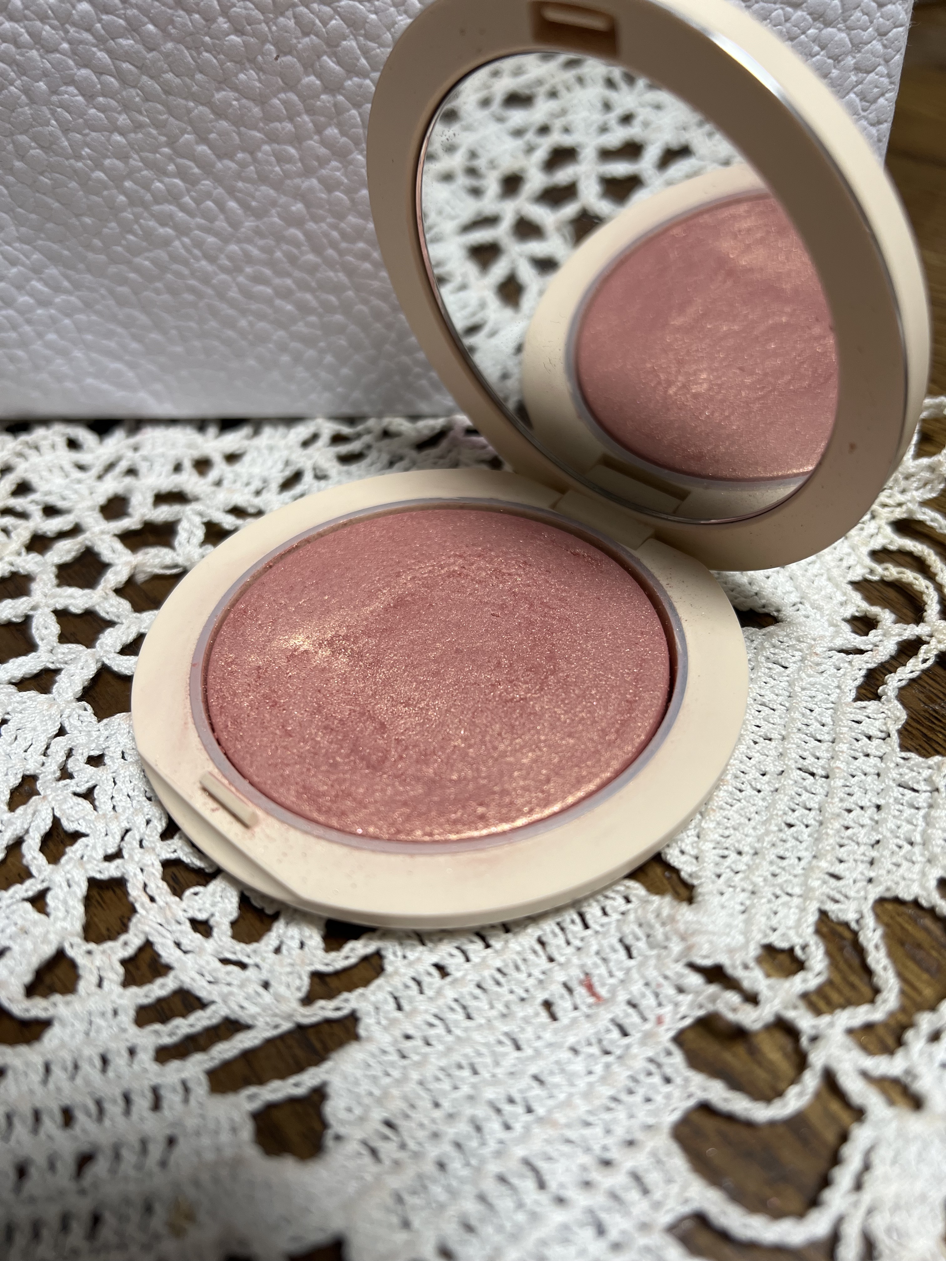 ディオールスキン フォーエヴァー クチュール ルミナイザー 06 コーラル グロウ/Dior/プレストパウダーを使ったクチコミ（3枚目）