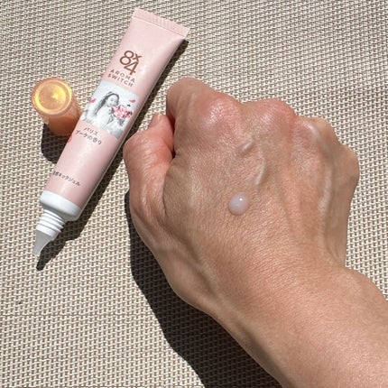 8x4 アロマスイッチ 涼感ネックジェル パリスブーケの香り/8x4/デオドラント・制汗剤を使ったクチコミ(2枚目)