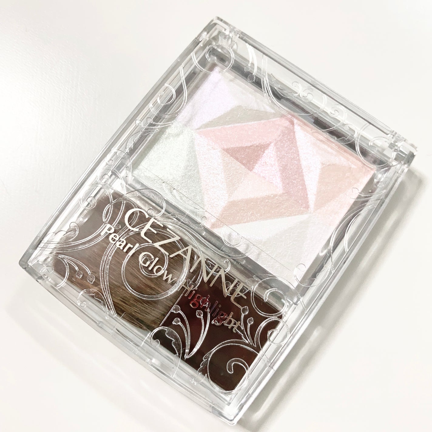 パールグロウハイライト/CEZANNE/ハイライト・シェーディングを使ったクチコミ(1枚目)