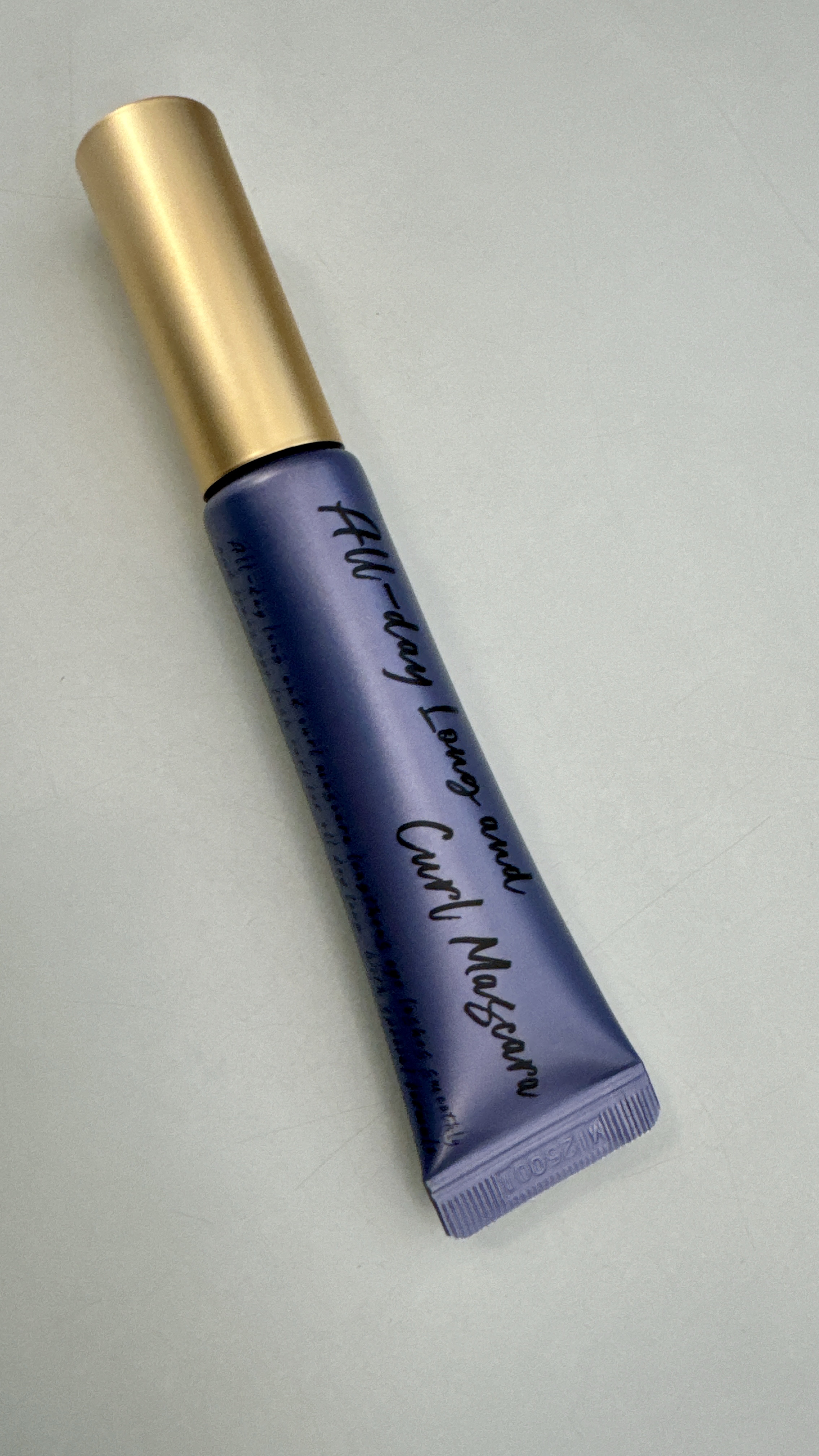 オールデイ ロング アンド カール マスカラ ミッド ナイト ネイビー/Milk Touch/マスカラを使ったクチコミ（1枚目）