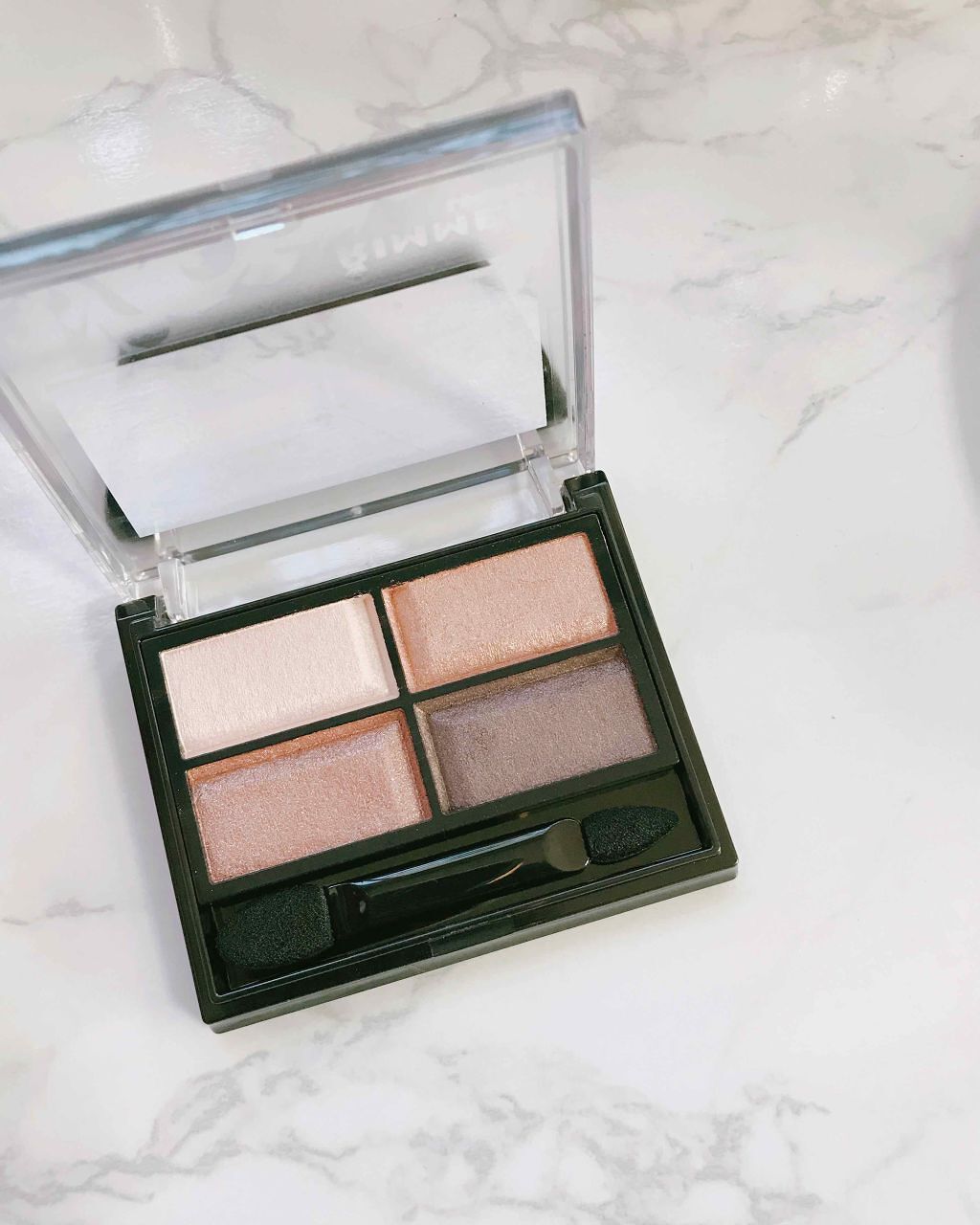 ロイヤルヴィンテージ アイズ/リンメル ロンドン/アイシャドウパレットを使ったクチコミ(2枚目)