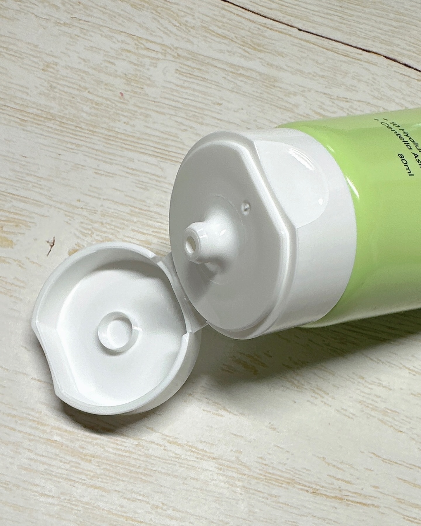 FRESH LIME GLOW & SUPER HYDRATING MOISTURIZER/omitted./フェイスクリームを使ったクチコミ（3枚目）