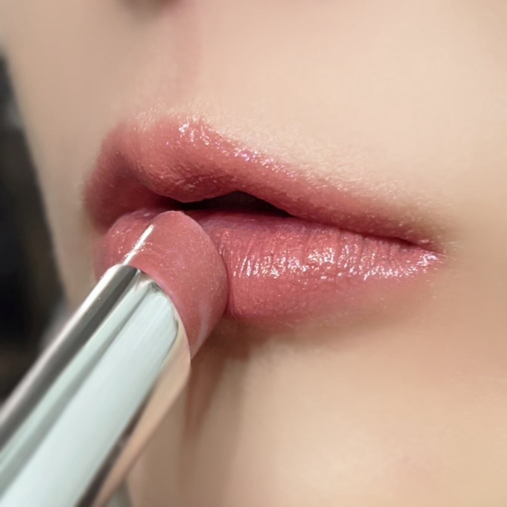 ローズ・パーフェクト/GIVENCHY/リップバームを使ったクチコミ(2枚目)