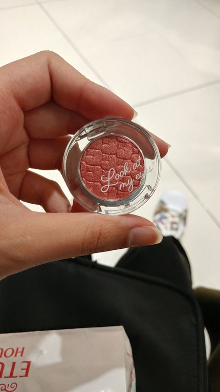 ルックアット マイアイジュエル/ETUDE/単色アイシャドウを使ったクチコミ(3枚目)