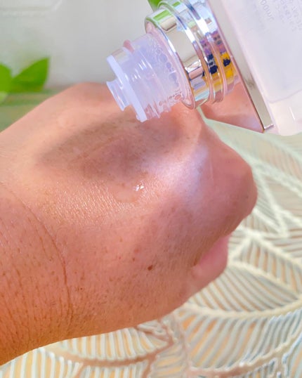 イドラクラリティ 薬用 トリートメント エッセンス ウォーター/DECORTÉ/化粧水を使ったクチコミ(3枚目)