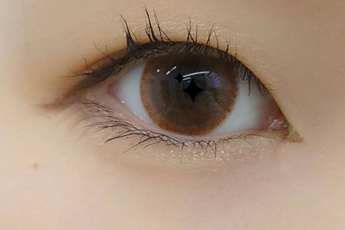 フラワーアイズ ワンデー/株式会社ビューフロンティア/ワンデー（１DAY）カラコンを使ったクチコミ（2枚目）