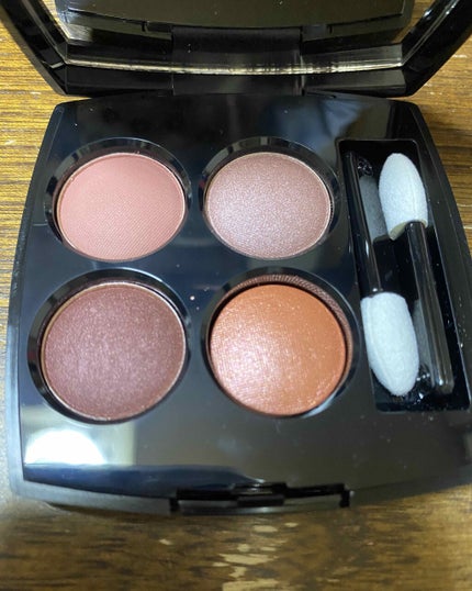 レ キャトル オンブル/CHANEL/アイシャドウパレットを使ったクチコミ(2枚目)