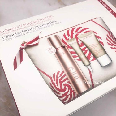 CLARINS V コントア セラムのクチコミ「🎄クリスマスコフレ2020🎄

せっかくならお得にGETしたい👍

クラランスのむくみケアに特.....」（3枚目）