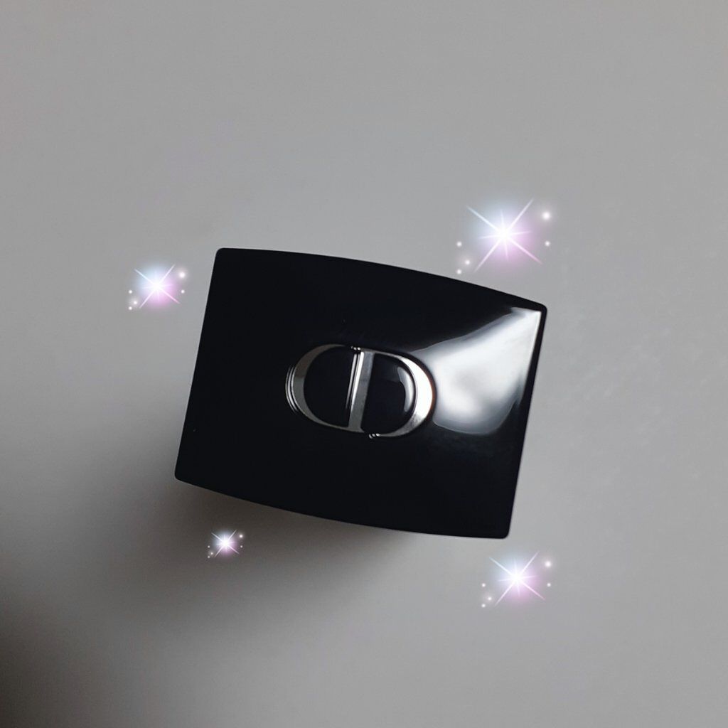 【旧】ディオールスキン フォーエヴァー フルイド グロウ 0N ニュートラル/Dior/リキッドファンデーションを使ったクチコミ（3枚目）