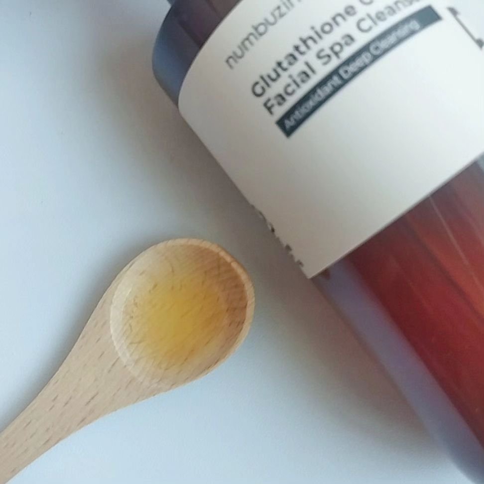 5番 白玉グルタチオンCアロママッサージクレンジング/numbuzin/オイルクレンジングを使ったクチコミ（2枚目）