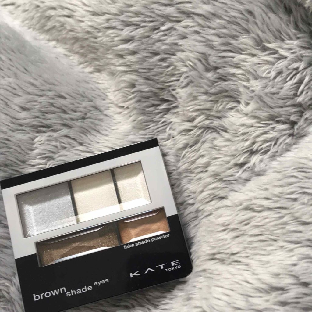 ブラウンシェードアイズN/KATE/アイシャドウパレットを使ったクチコミ(4枚目)