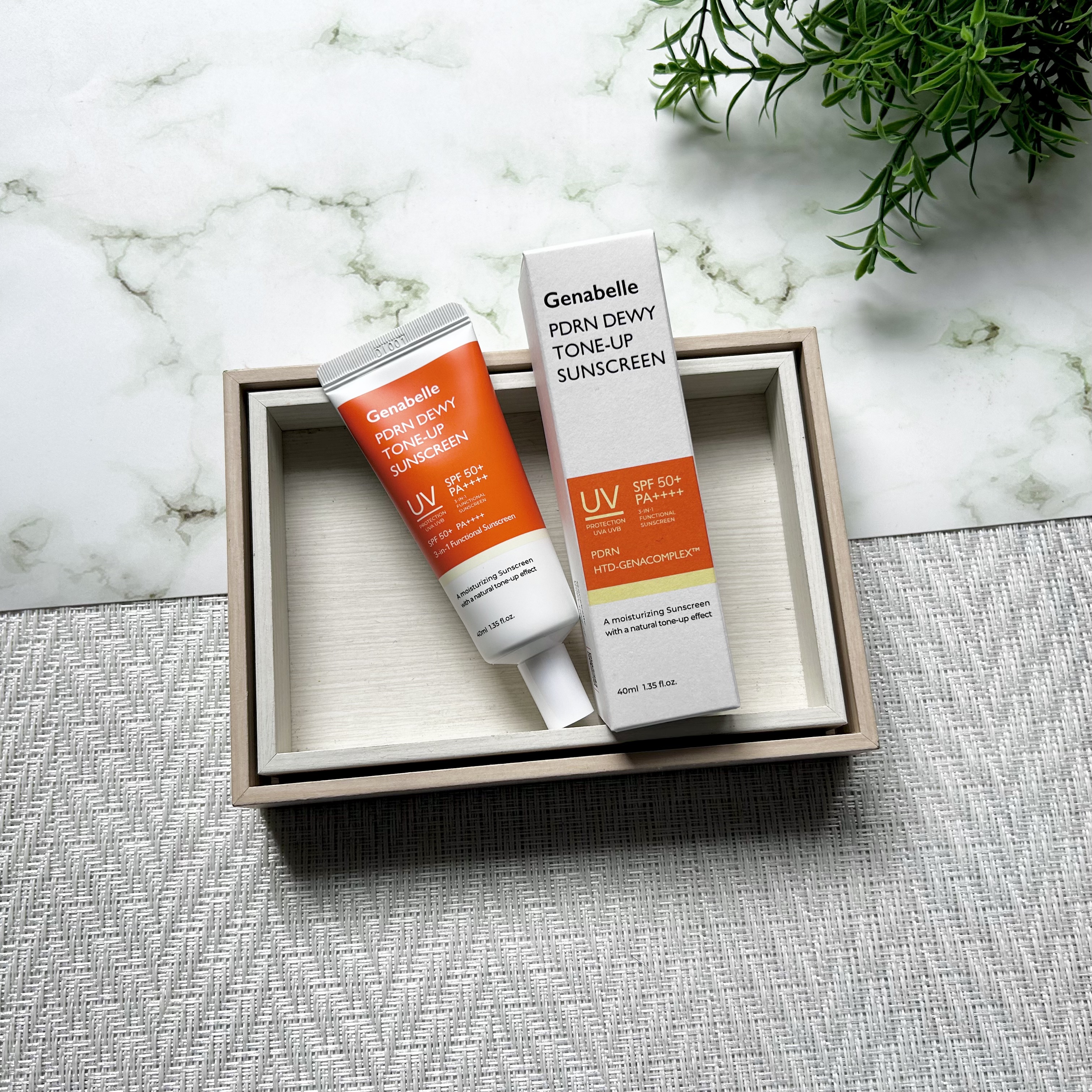 PDRNデューイートーンアップサンスクリーン/Genabelle/日焼け止めミルクを使ったクチコミ（1枚目）